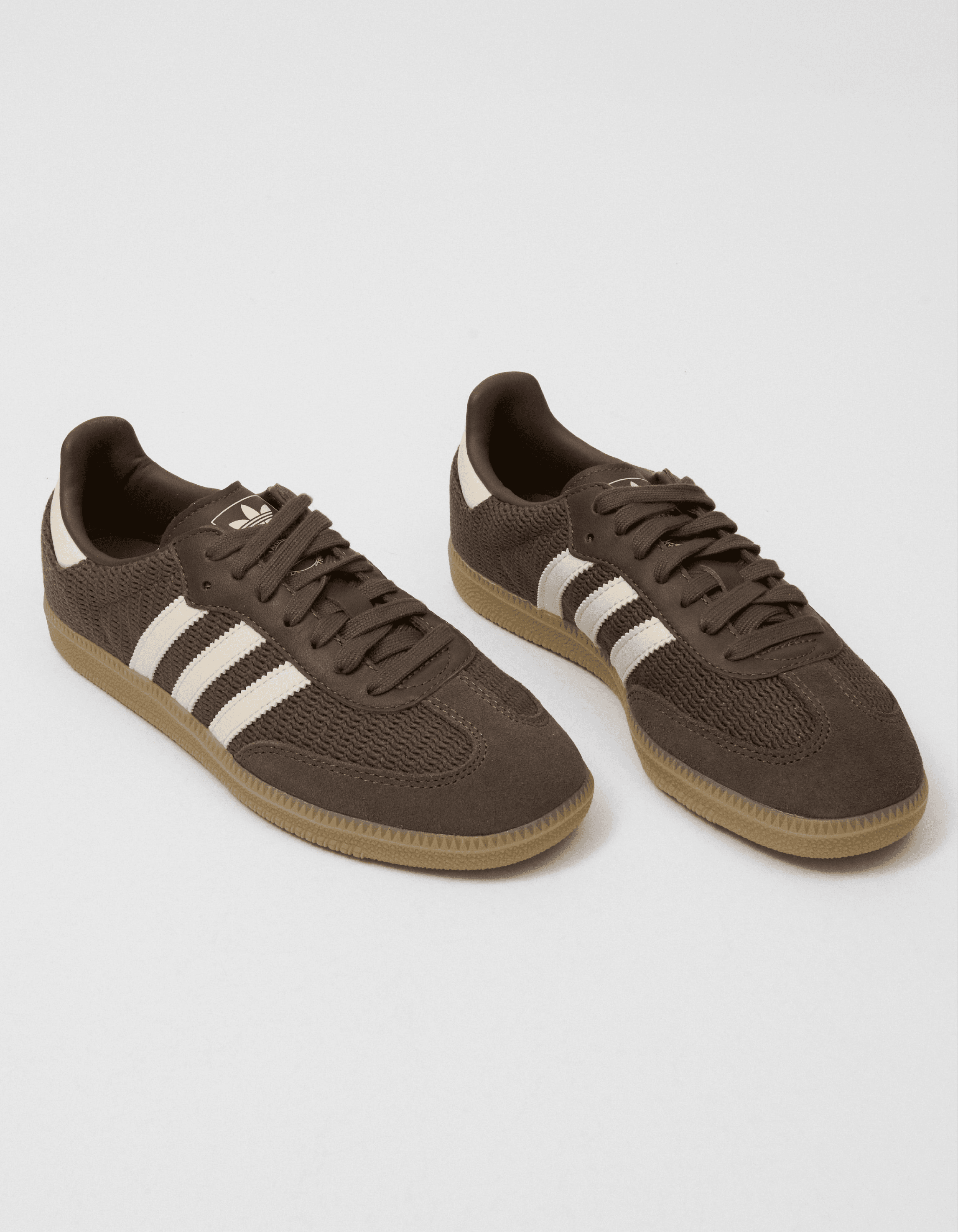 nelly v.14 bild adidas samba brunt